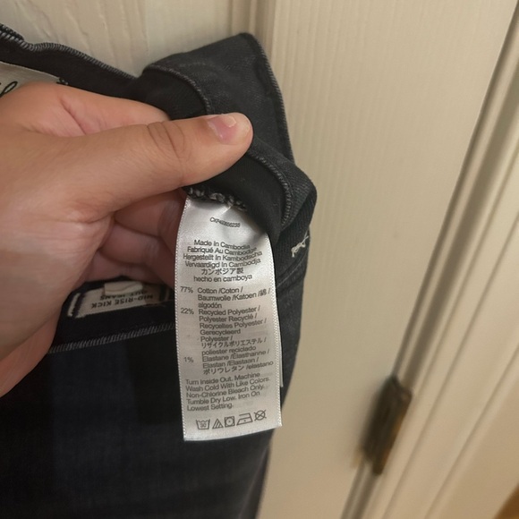 Madewell Black Midrise Kick Out Jeans - Picture 5 of 6